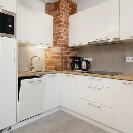 Klifowa With Spa, Fitness & Kids By Renters