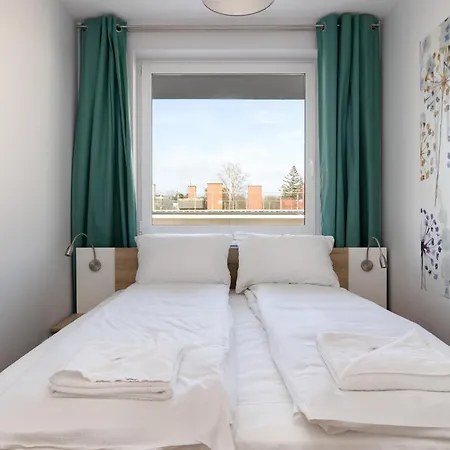 Klifowa With Spa, Fitness & Kids By Renters
