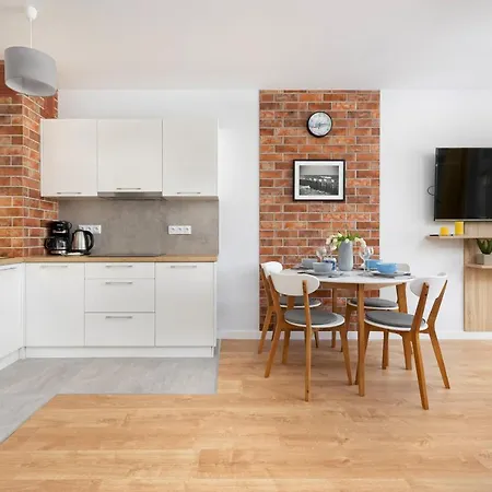 Klifowa With Spa, Fitness & Kids By Renters *